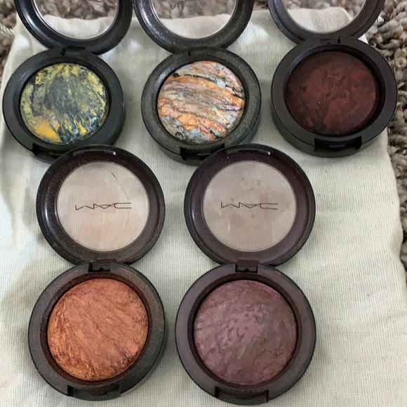 🎉6 / $30 Bundle Mac  Eye Shadow - Picture 4 of 8